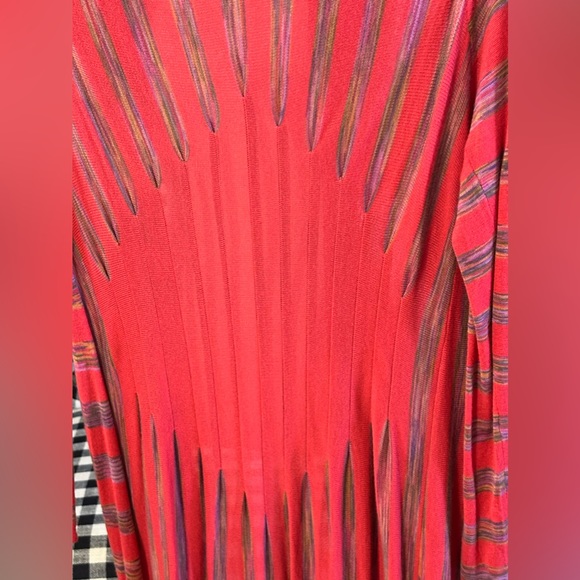 mifresia Large Light Sweater - Picture 3 of 4